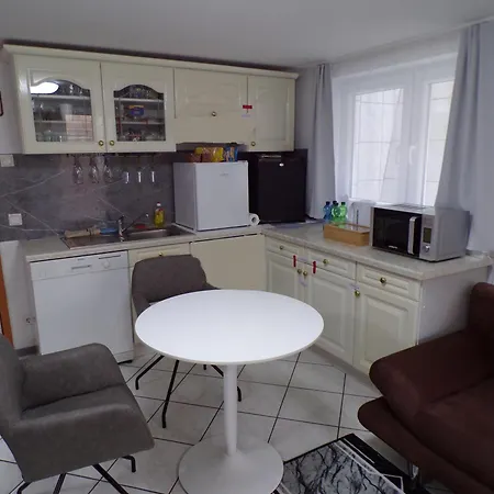 Apartman J.e.